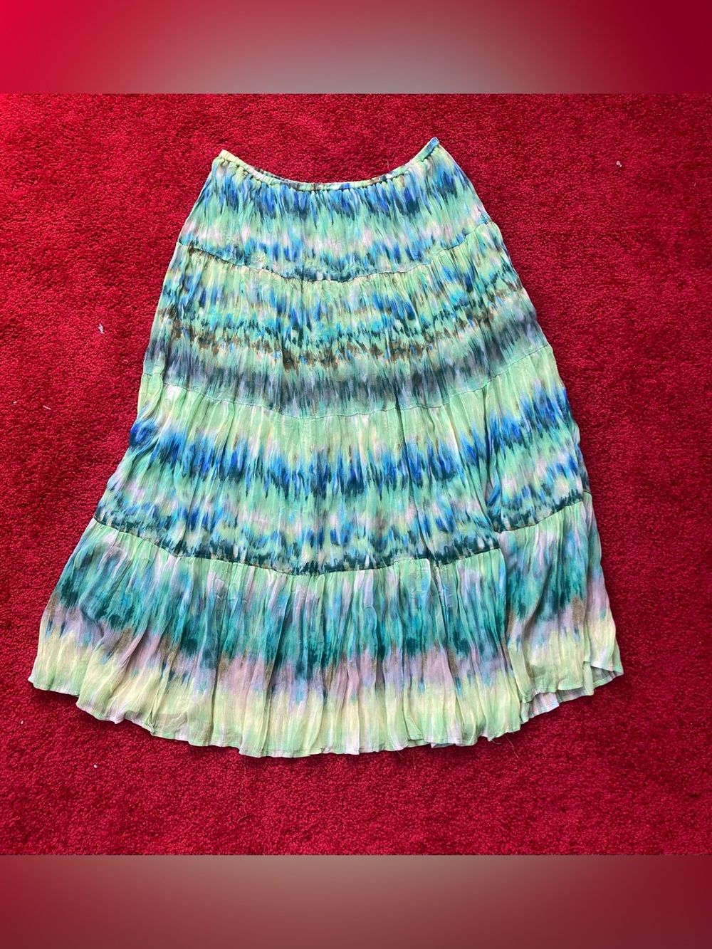 Jones Wear Tie-Dye Tiered Skirt in Green and Blue Women’s Size 6